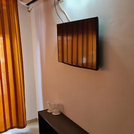 Dini Hotel 2*
