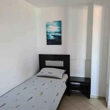 Dini Vama Veche