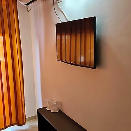 Hotel Dini 2*