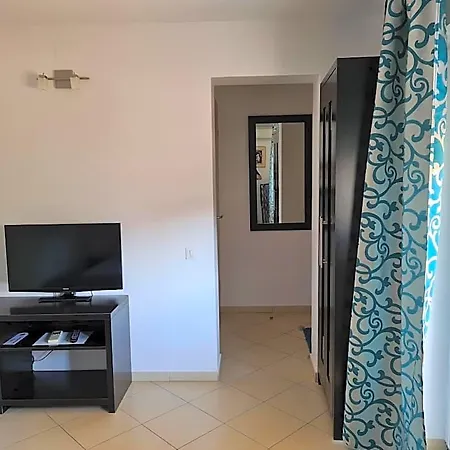 Dini Hotel